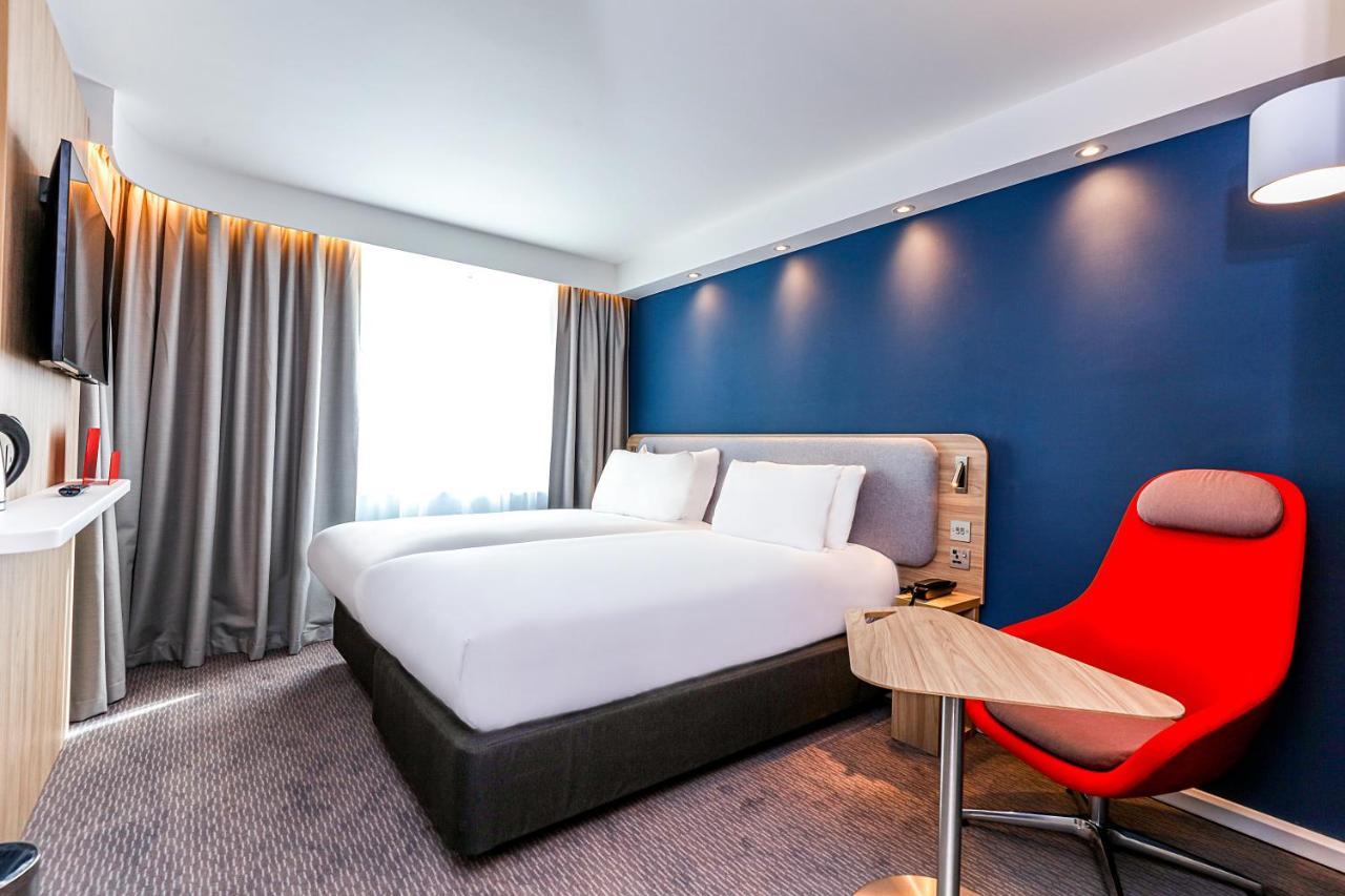 Holiday Inn Express - Exeter - City Centre By Ihg Ngoại thất bức ảnh