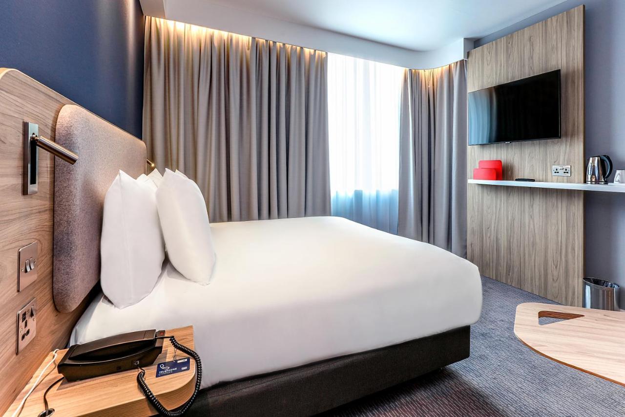 Holiday Inn Express - Exeter - City Centre By Ihg Ngoại thất bức ảnh