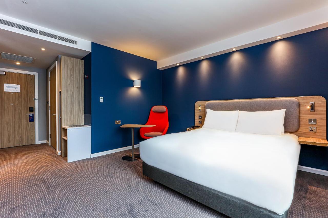 Holiday Inn Express - Exeter - City Centre By Ihg Ngoại thất bức ảnh