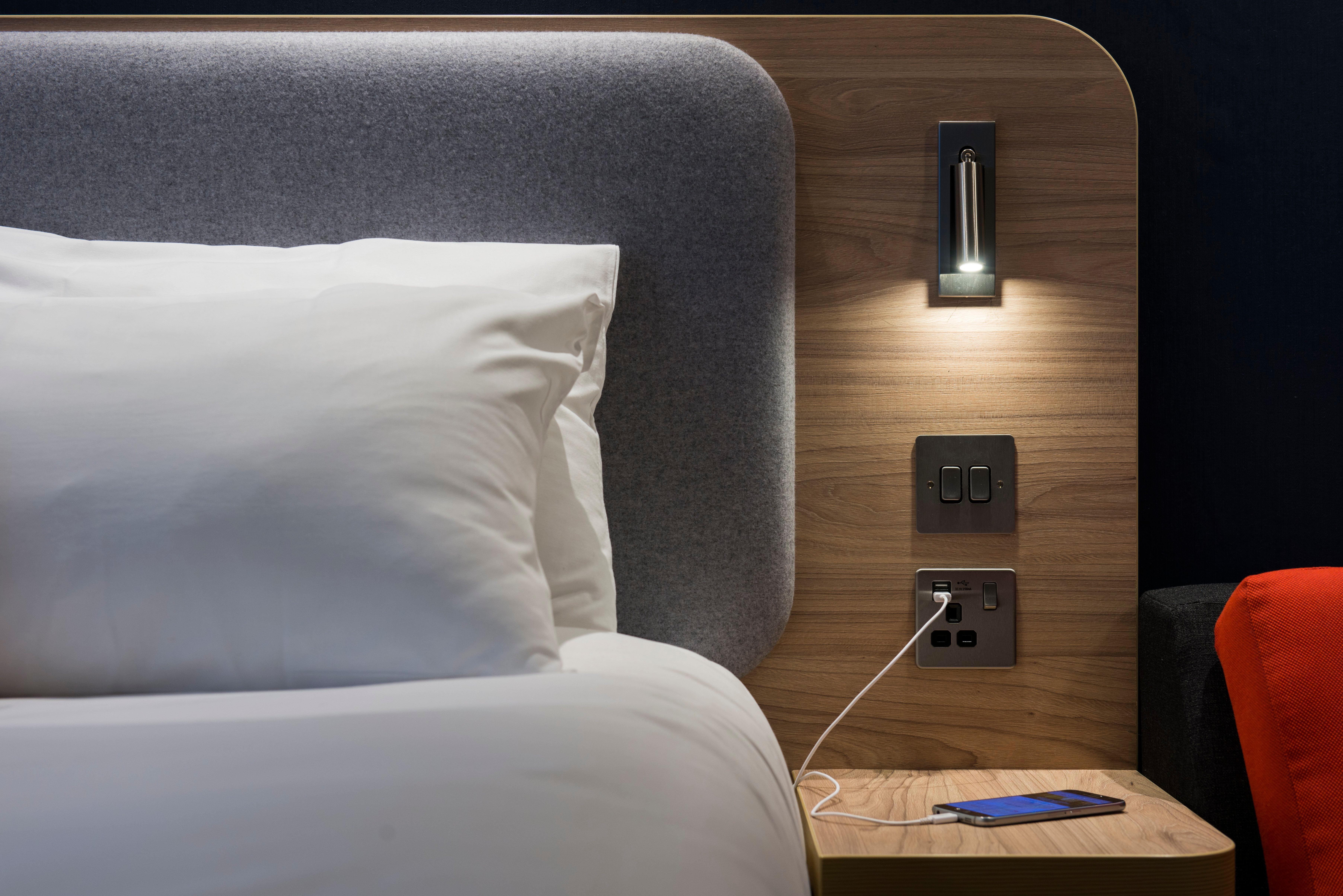 Holiday Inn Express - Exeter - City Centre By Ihg Ngoại thất bức ảnh