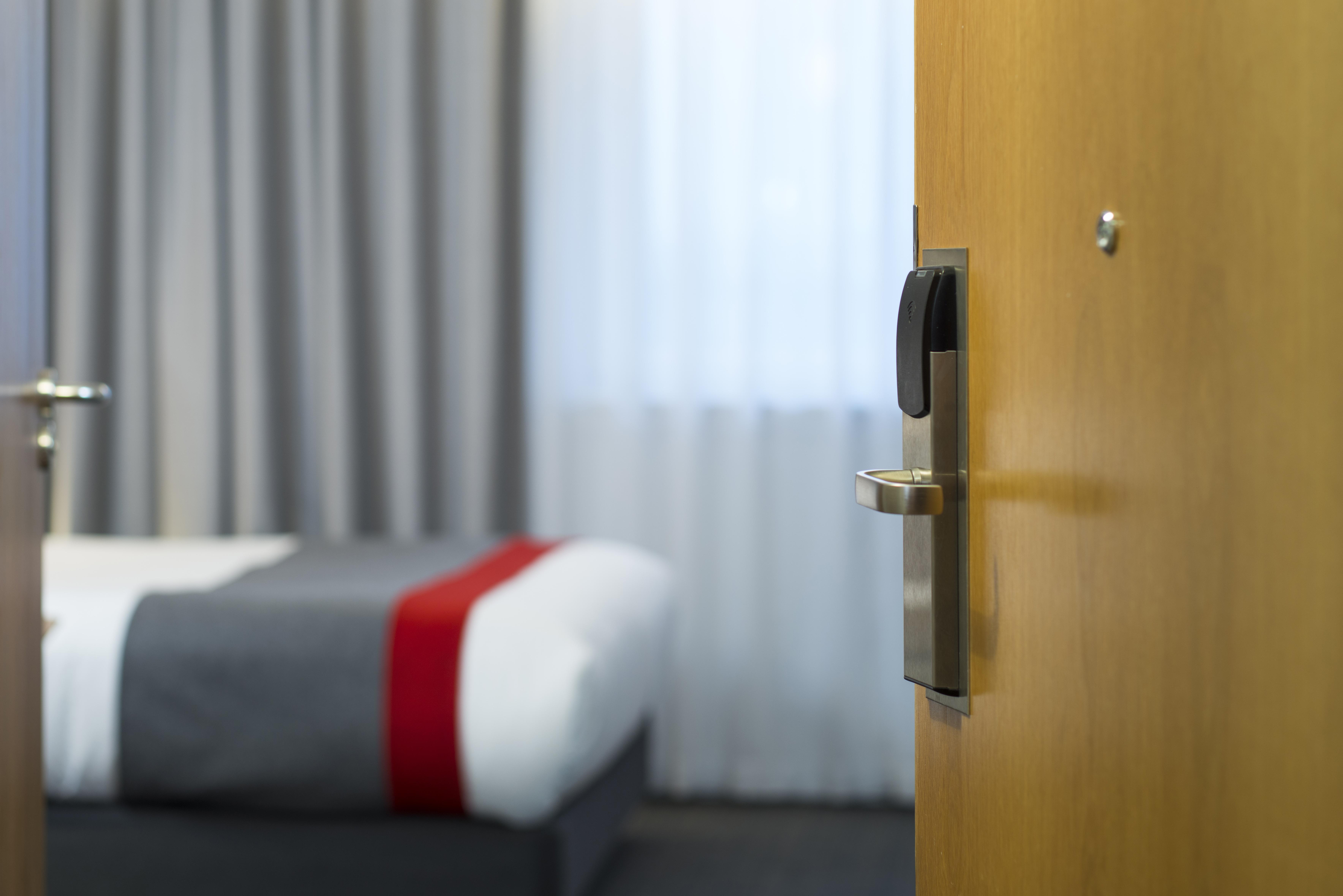 Holiday Inn Express - Exeter - City Centre By Ihg Ngoại thất bức ảnh